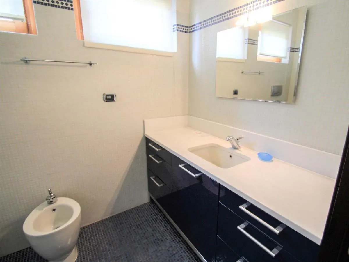 Apartment Hermitage-1 By Interhome Porto Valtravaglia Włochy