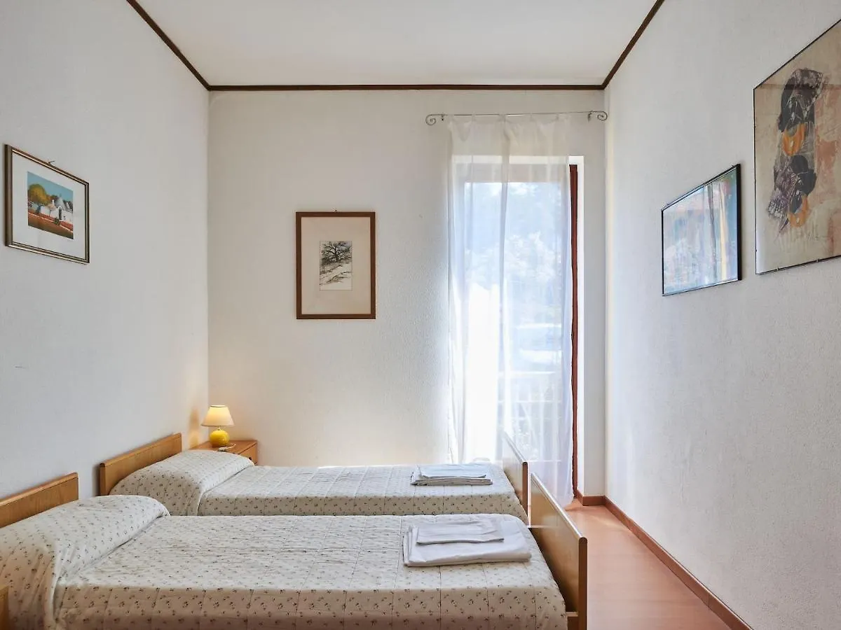Apartment Hermitage-1 By Interhome Porto Valtravaglia