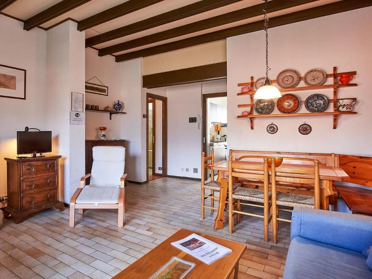 Apartment Hermitage-1 By Interhome Porto Valtravaglia