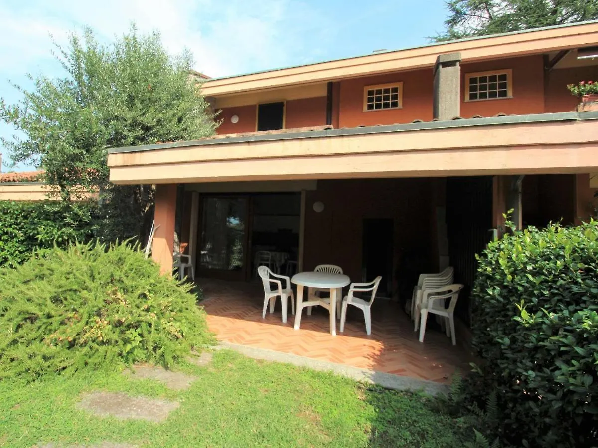 Apartment Hermitage-1 By Interhome Porto Valtravaglia