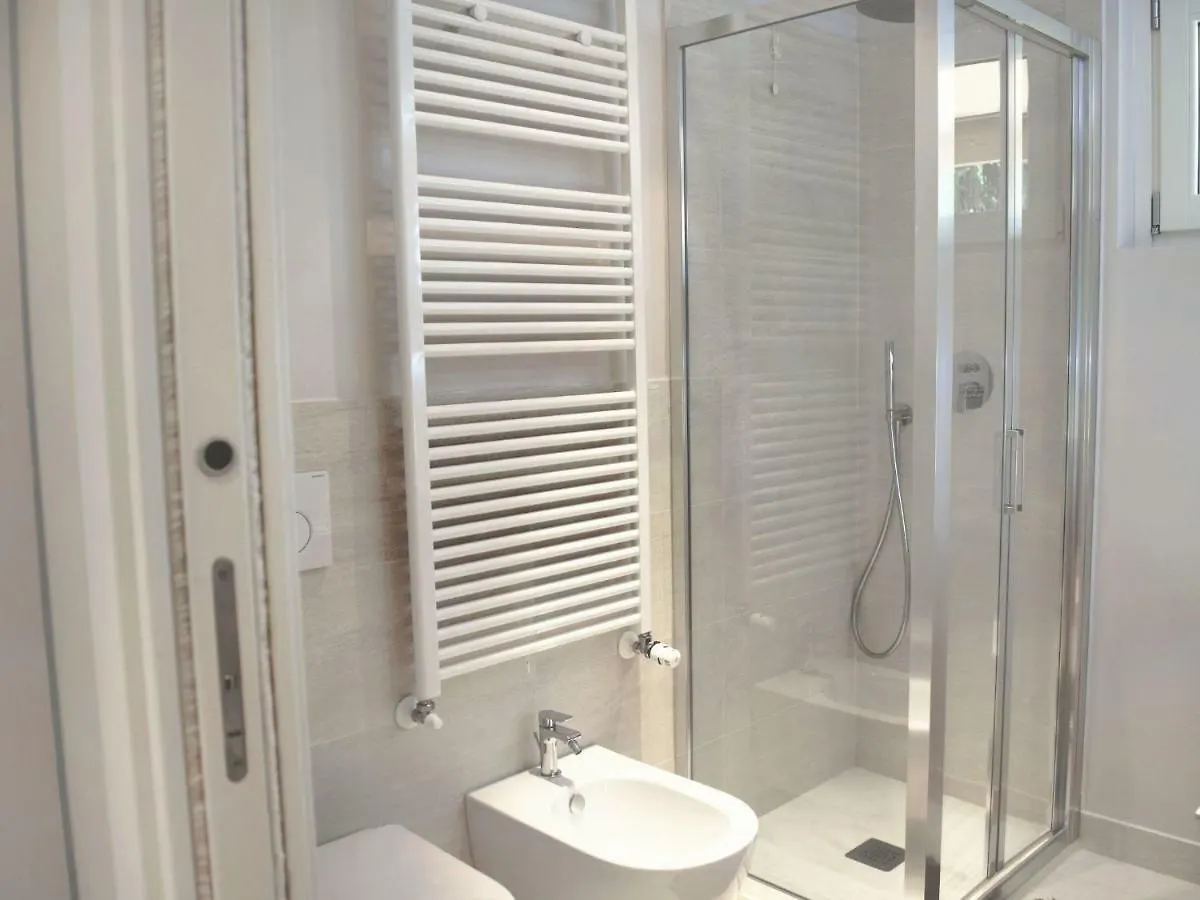 Apartment Hermitage-1 By Interhome Porto Valtravaglia Włochy